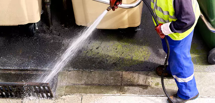 Jet Drain Cleaning in Edmonds